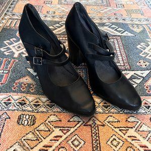 AEROSOLES Black Double Strap Heels